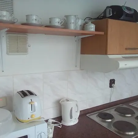 Apartment Ricky
